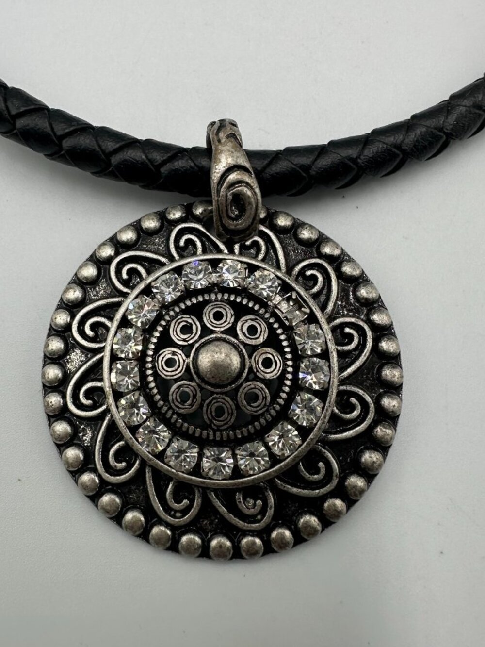 Chicos Collar Necklace Silver Tone Black Braided Leather Rhinestone Medallion